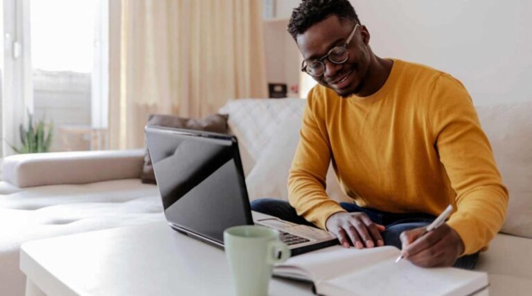 Strategic financial planning quizzes · Jyvezei photo