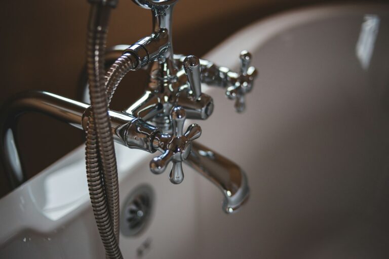 AravyReliableHomeSupport | Plumbing & Heating Supplies
