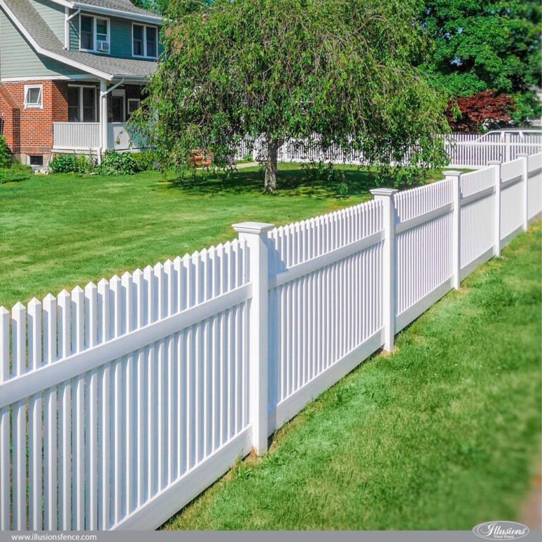Coastal Fence LLC | Premium Fencing & Gates