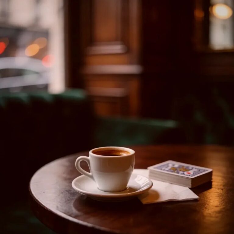 La Pesée Carpentras — cuisine comtadine et salon de cartes