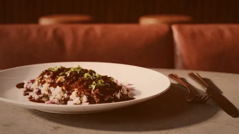 Salona Rooms Warrnambool — coast kitchen and card room on Liebig Street