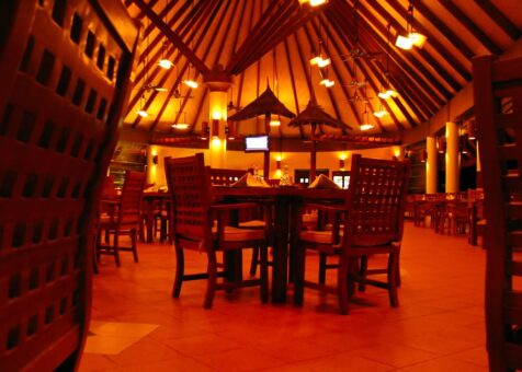 Restaurants & Food