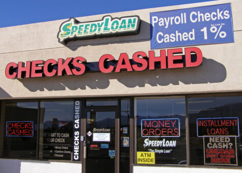 Retail & E-commerce