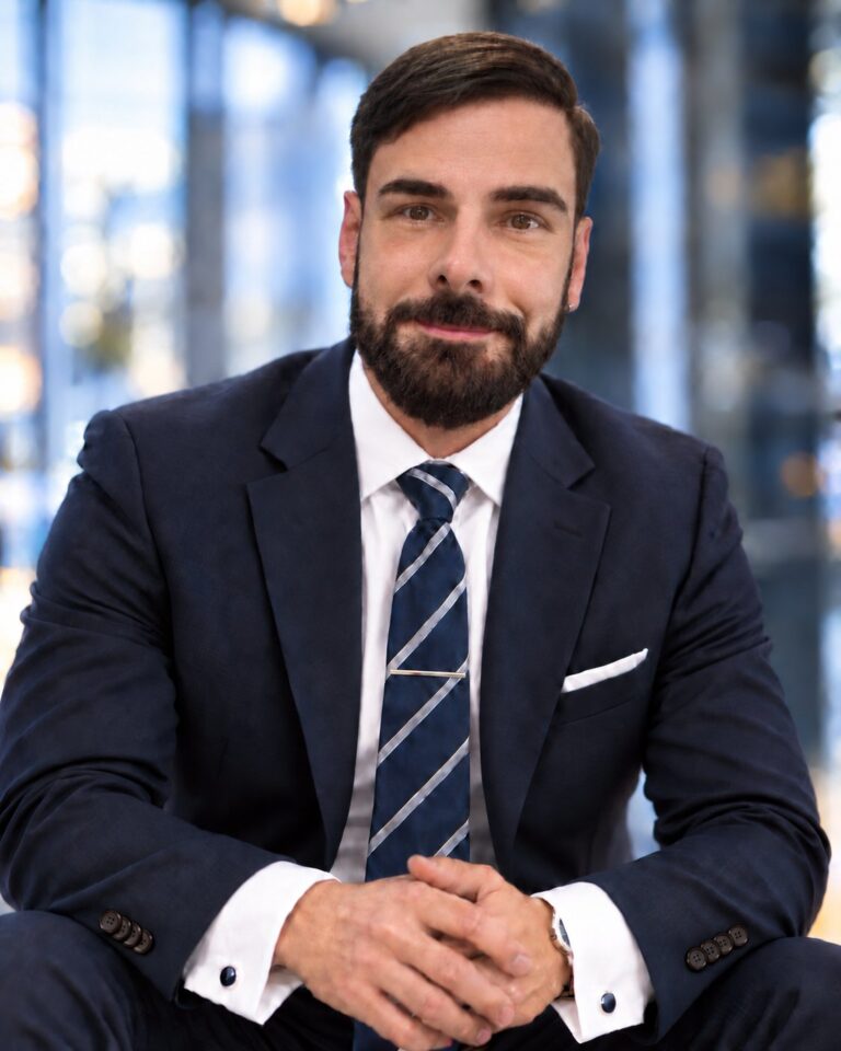 Sebastian Schmitz | Vertrieb. Führung. Kundenentwicklung.