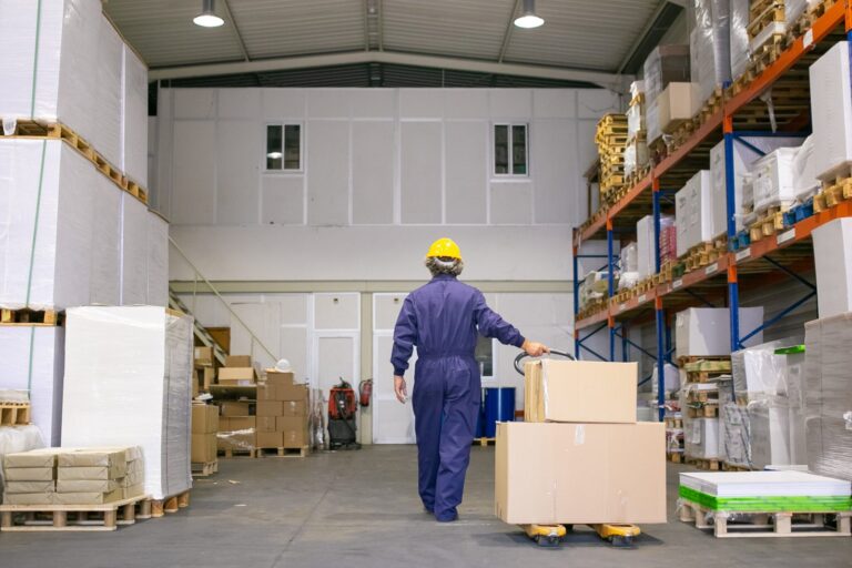 Top Movers JVC – Movers And Packers In Dubai