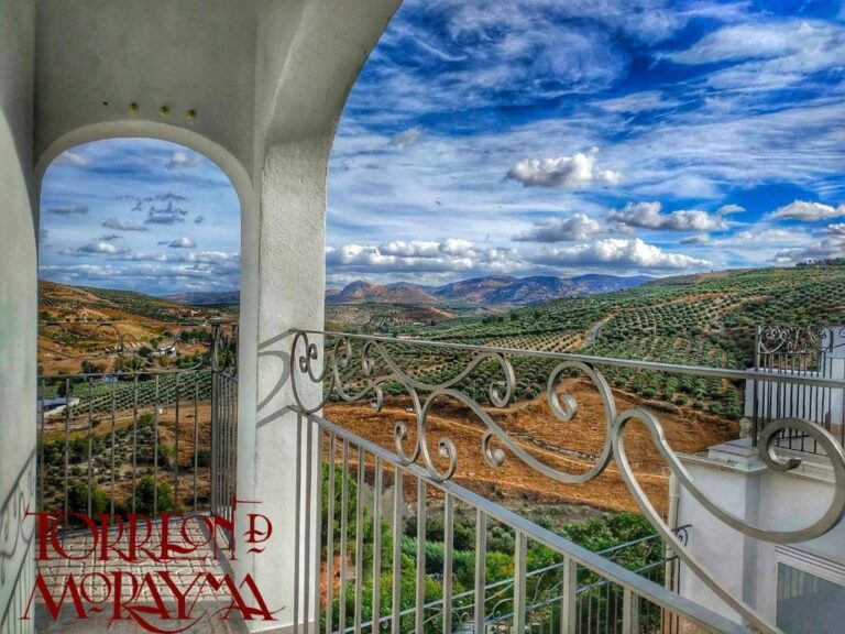 Casa rural en Baena (Córdoba) con piscina privada | Torreón de Morayma