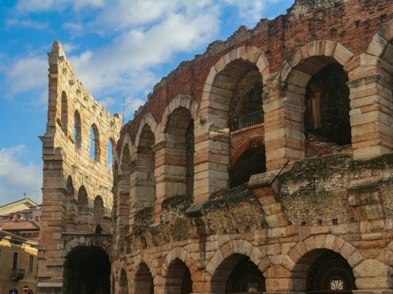 Verona Tourist Card 2026 · Arena + 15 Museums