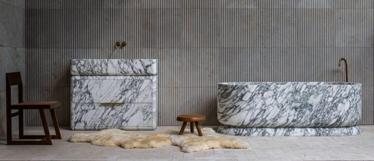 AxoStone