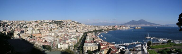 Easy Naples