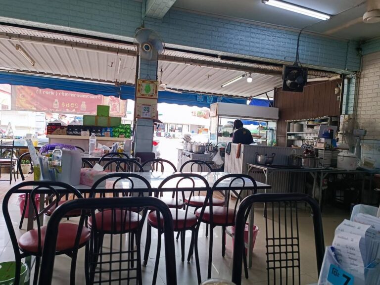 Pon Thep Breakfast (พรเทพอาหารเช้า)