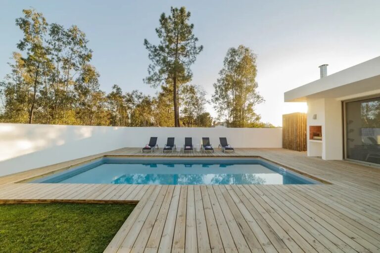 Pools by Roark