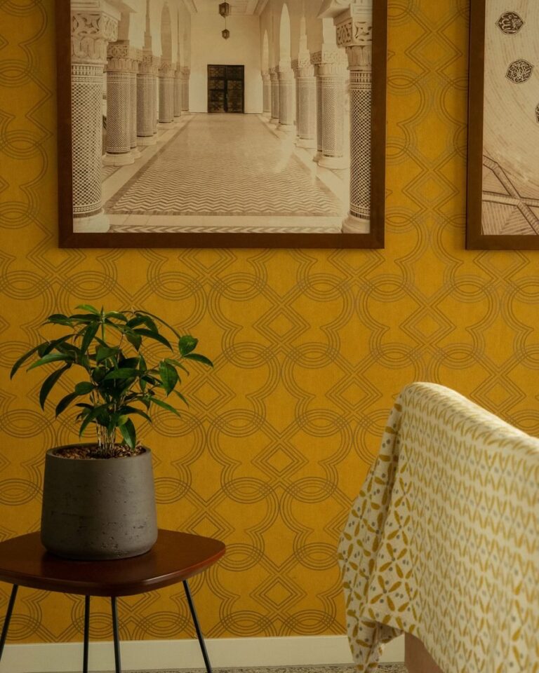 Tukwila Wallpaper Installation