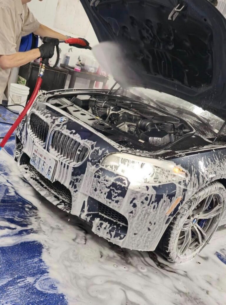 Wayra Mobile Detailing