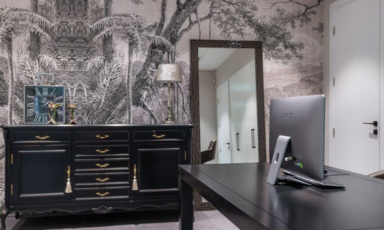 West Islip Wallpaper Installer